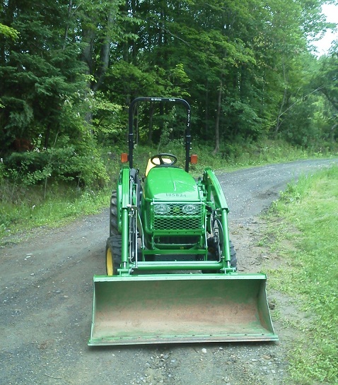 2007 John Deere 3320 4x4 300cx loader