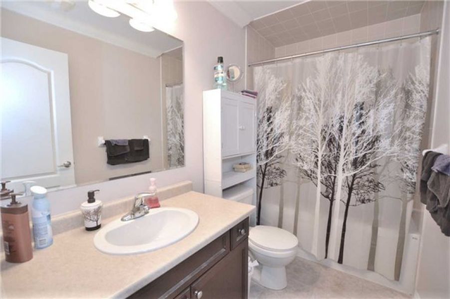 2 Bedroom Freehold Townhouse for sale in Harrison, Milton