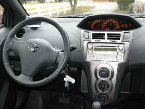 2010 Toyota Yaris RS