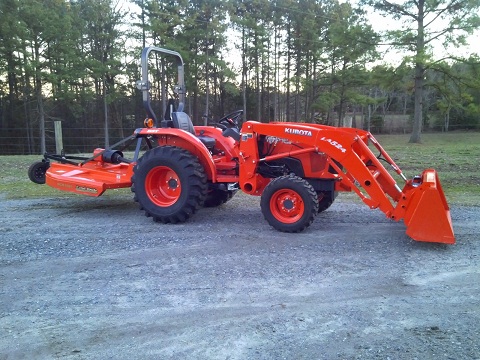 2012 Kubota L3200 4X4 LA524 Loader & Bush Hog