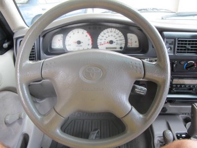 2003 Toyota Tacoma XTRACAB SR5 V6 4X4 Automatic