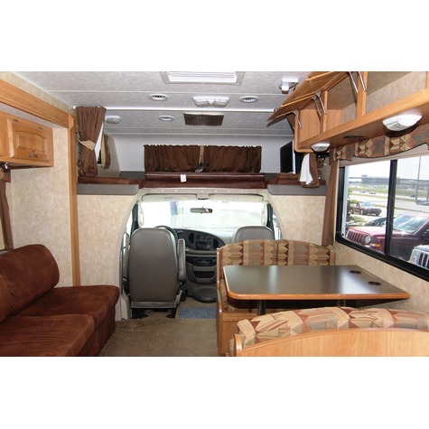 2009 Coachmen Freelander 2700RS - $13,079.00