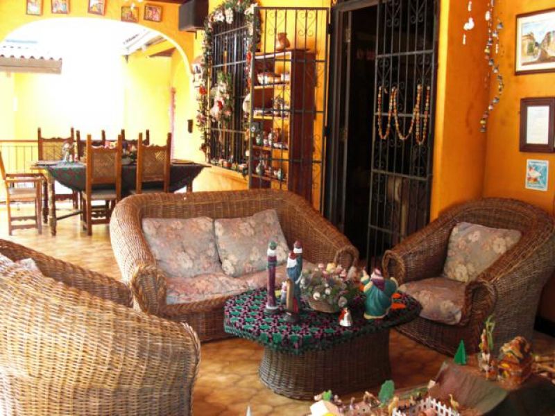 Rent luxurious furnished rooms for short or long term seasons in Panama