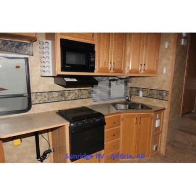 2006 Keystone Raptor 3319SS, Toy Hauler - $28,995.00