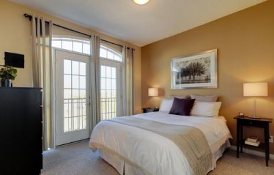 McKenzie Towne Condo for Sale: 35 Prestwick CM SE