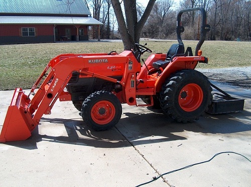 2009 Kubota LS 3400 4x4 tractor loader 72 hours