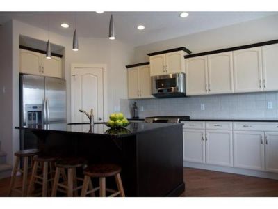 Royal Oak House for Sale: 141 Royal Oak BA NW