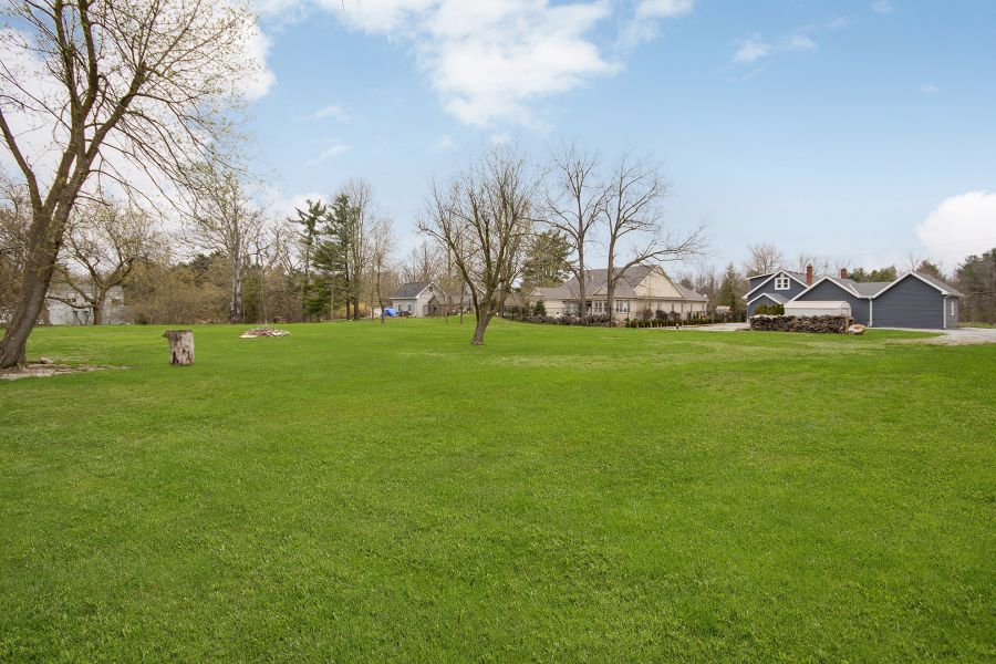 3 Bedroom Detach Home for Sale in Campbellville, Milton 