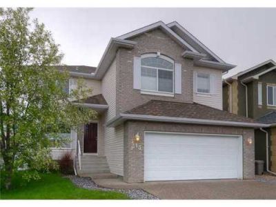 West Springs House for Sale: 513 Wentworth PL SW