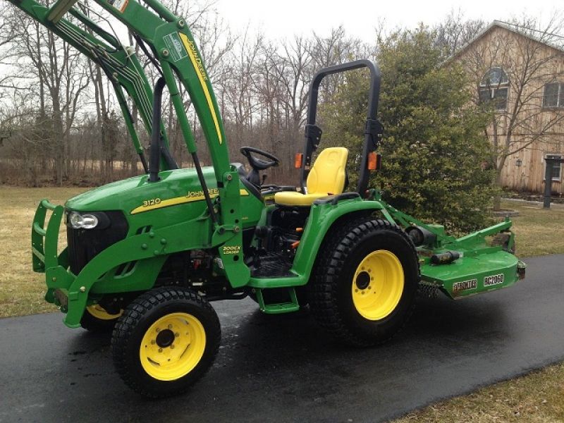 2010 John Deere 3120 4x4 Loader Mower
