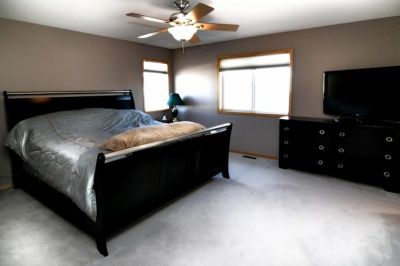 Cranston House for Sale: 24 Cranfield CI SE Calgary