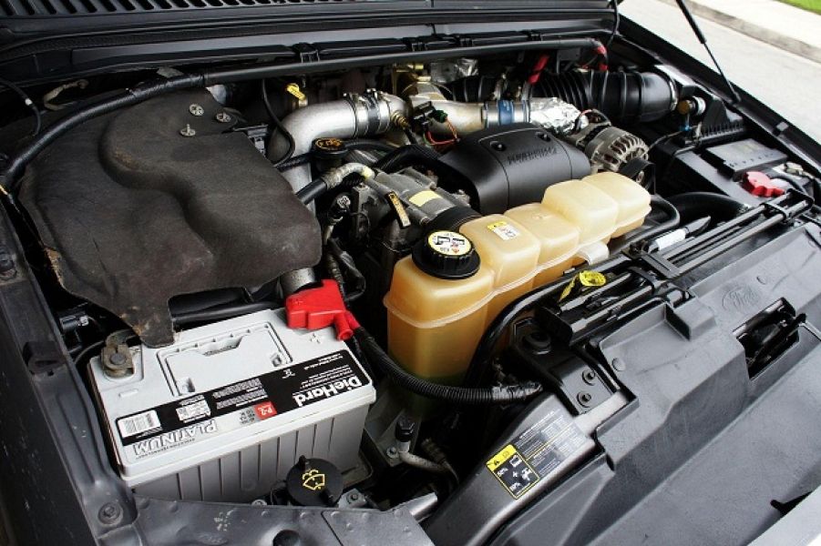 2002 FORD F250 XLT 7.3L DIESEL 4X4 Crew Cab Short Bed Mint COndition!!!