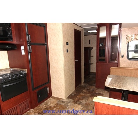 2014 Sedona 301TB - $32,995.00