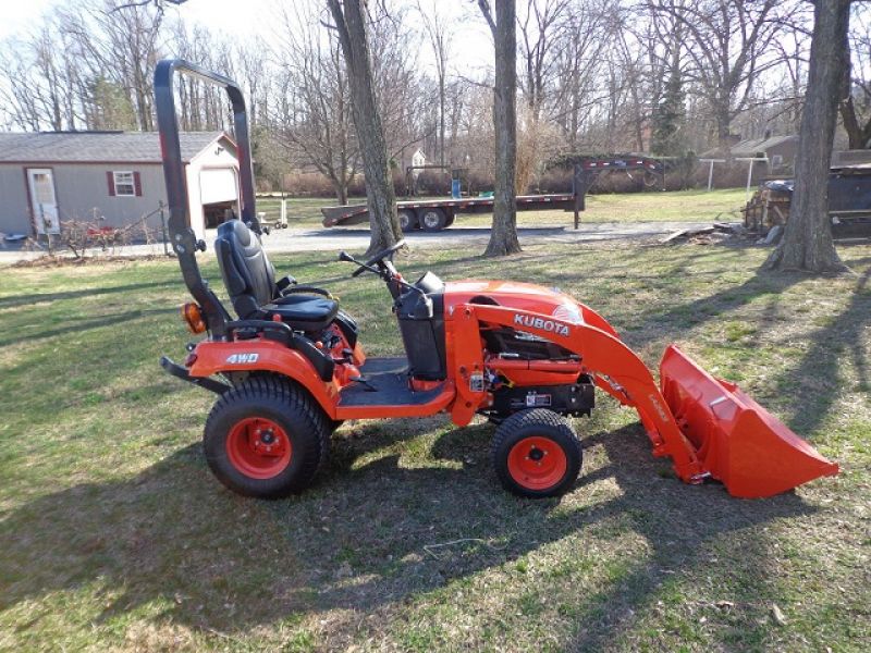 2013 Kubota BX2370 4X4 with loader