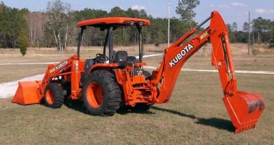 2008 Kubota M59 with Loader and Backhoe