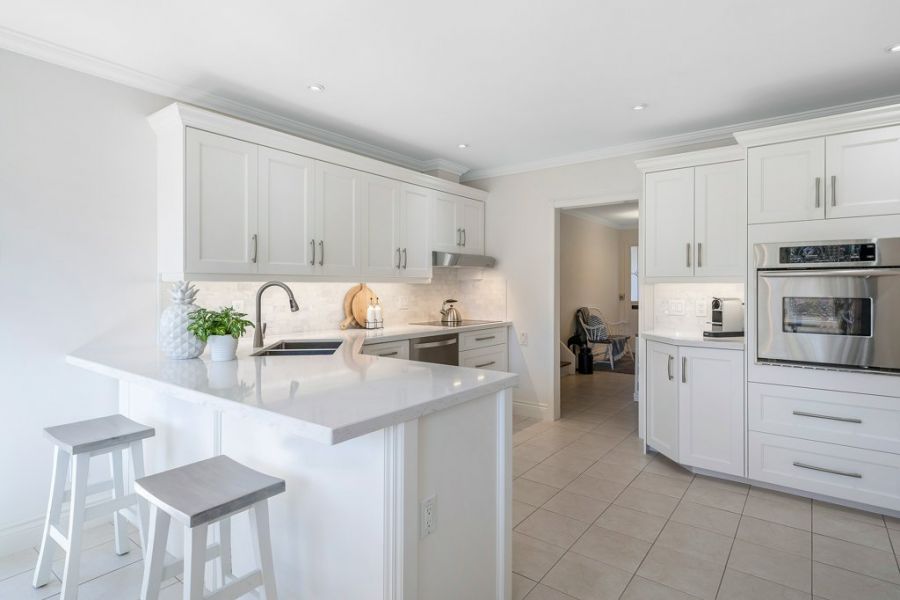 4 Bed Side Split Detached W Over 2500 Sq.Ft. For Sale in Burlington