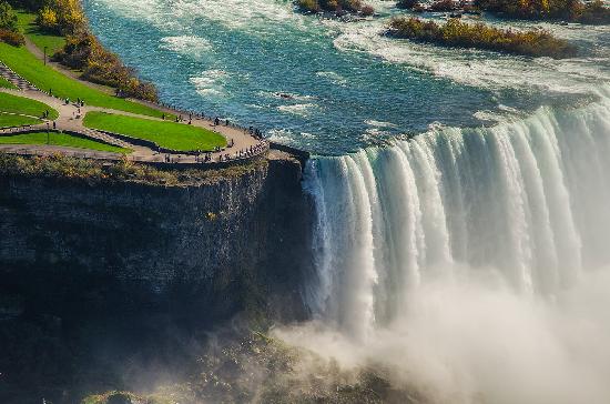 Niagara Falls Tours