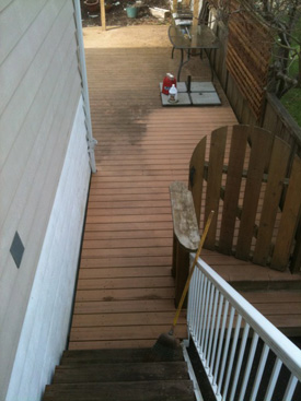 How to clean a composite deck?