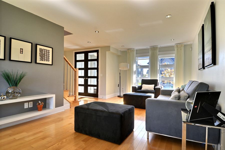 Gorgeous modern 4 (+1) bedroom home in West Island-MTL