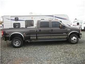2006 Ford F-350 Lariat Dually 4x4