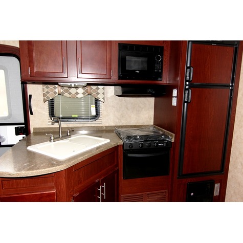 2014 Sedona 301TB - $32,995.00