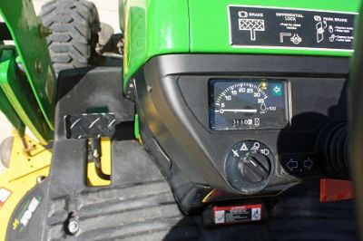 2009 John Deere 2305 4WD Loader, Mower, iMatch