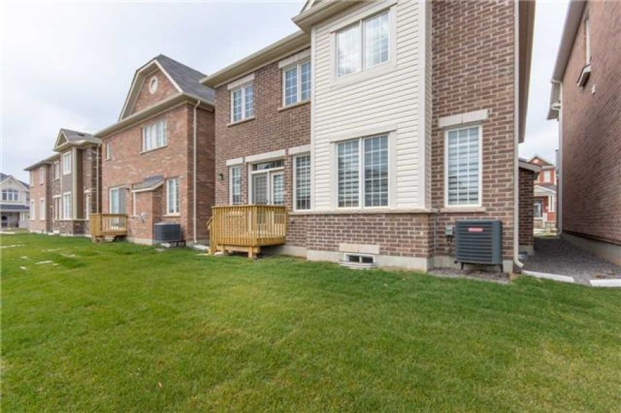 Detached 4 Bedroom Home for Sale in Ford, Milton