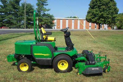2012 John Deere 1565 Front Mower Series II 4WD