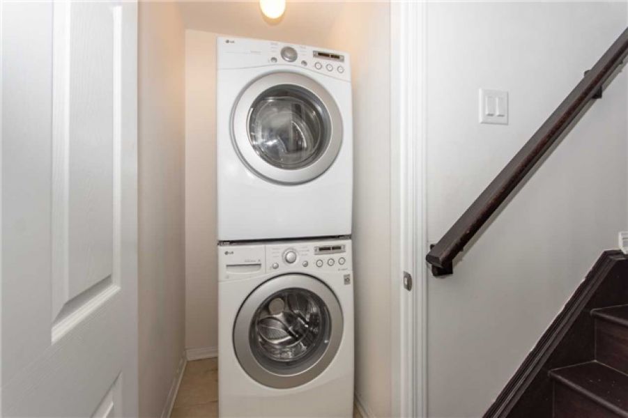 2 Bedroom Freehold Energy Star Townhouse Home for Sale in Willmott, Milton