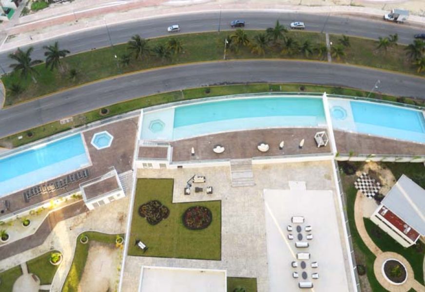 Cancun new 2 B.R. furnished apartment / Day, Wk. Month