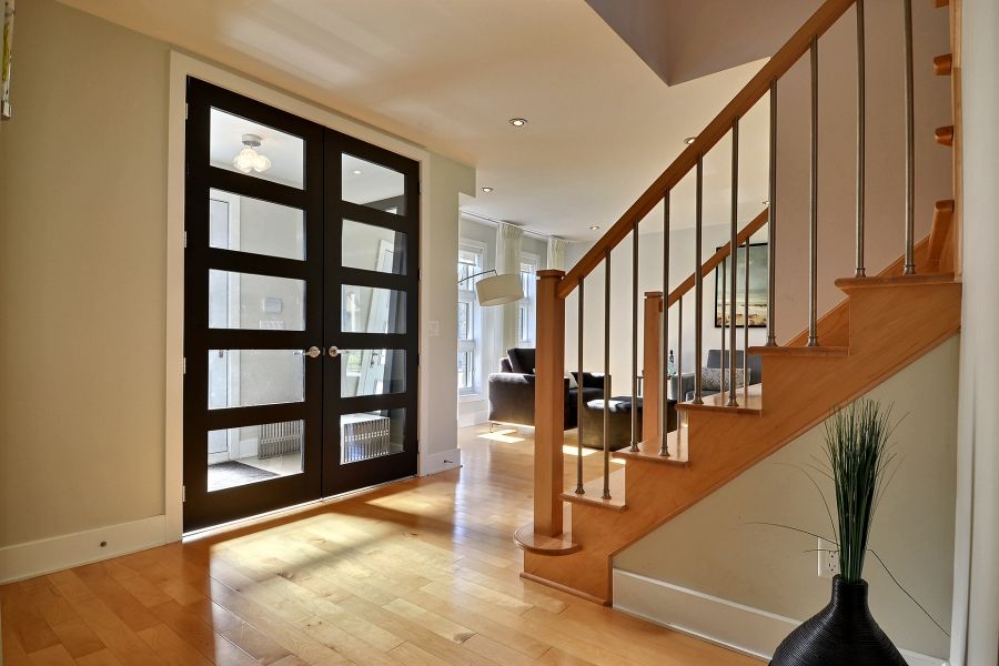 Gorgeous modern 4 (+1) bedroom home in West Island-MTL