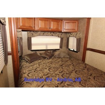 2013 Infinity 3750FL - $59,995.00