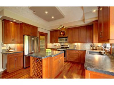 McKenzie Towne House for Sale: 119 Elgin Estates HL SE