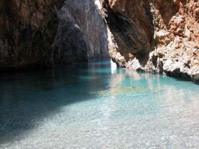Bright and airy apartment on a recently completed complex in Southern Italy