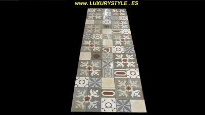 LUXURYSTYLE .ES offer OLD FLOOR TILES for DESIGN SHOP, DESIGN RESTAURANT, DESIGN BAR, DESIGN KITCHEN
