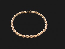 Exclusive and unique gold or silver jewelry in.