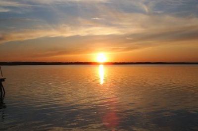 Spectacular 3 BR Waterfront Property!!