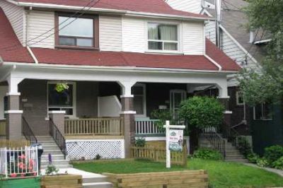 Renovated Home in Beach Area Woodbine Park Toronto