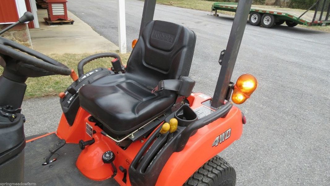 2008 Kubota BX2350 4x4 Tractor Loader Mower