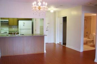 2 - Bedroom Condo In Thornhill Markham