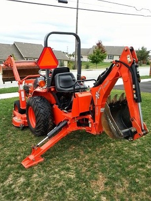 2003 Kubota B2410 TLB 4WD