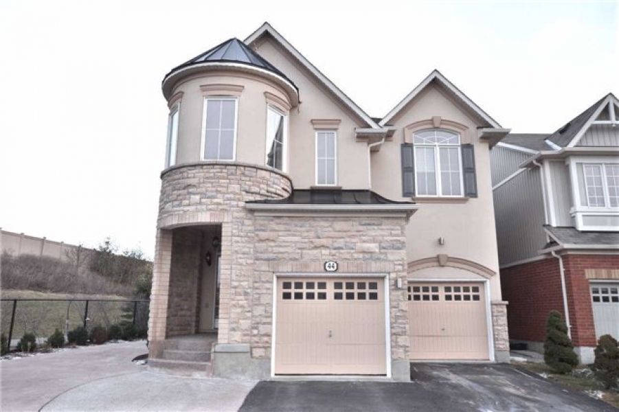 4 Bedroom Detach Home for Sale in Harrison, Milton