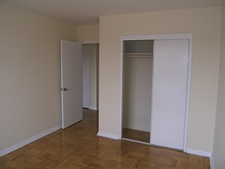 TORONTO** Attractive 2 Bed available for rent**   