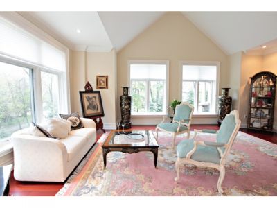 BUILDER'S OWN CUSTOM HOME