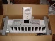 WTS: Yamaha Tyros2 61-Key Keyboard Workstation,KORG SV1 Stage Vintage Piano 73-Key