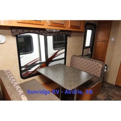 2013 Crossover 210QB, Travel Trailer - $18,995.00