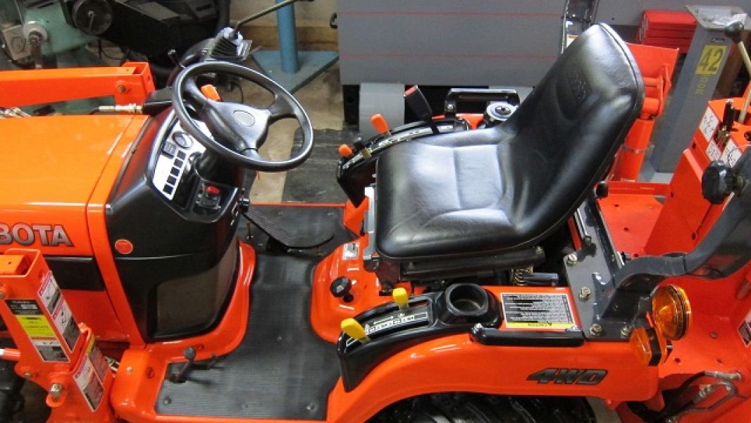 2005 Kubota BX23 Tractor Loader Backhoe