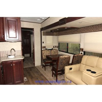2014 Elkridge 37 ULTA,Fifth  - $54,995.00