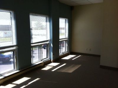 Amazing office spaces for rent in Saint-Laurent (West Island)