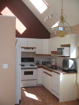 House for rent in Canmore (Cougar Creek), AB – July 1, 2012